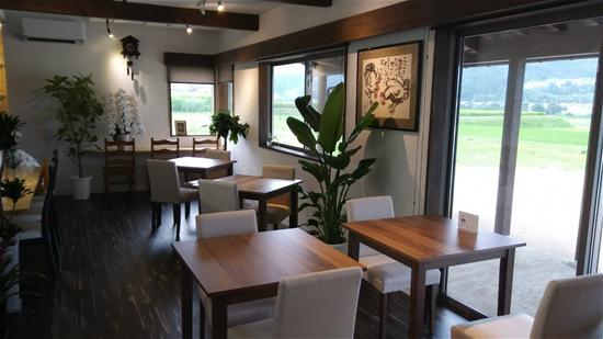 農家レストラン「村ん中」