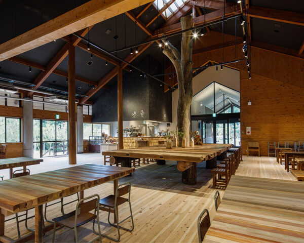 道の駅 四季の郷公園 FOOD HUNTER PARK
